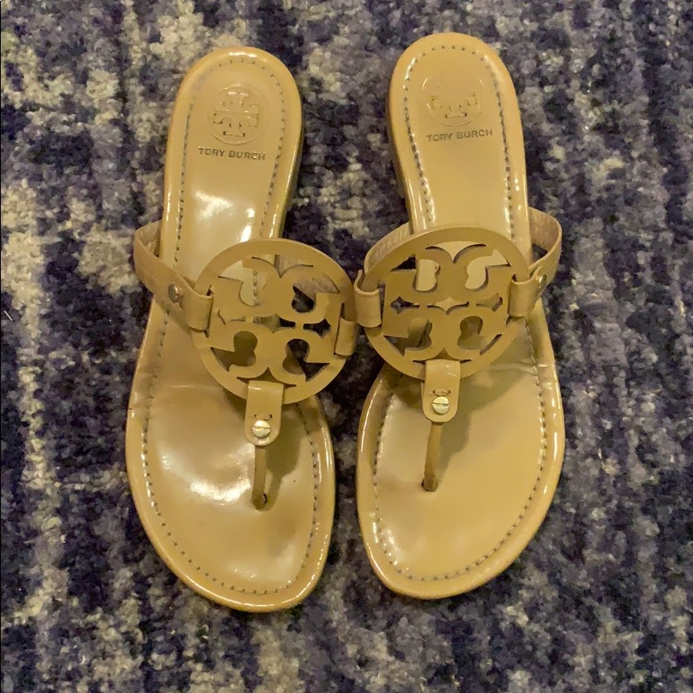 Tory Burch thong sandals size 9